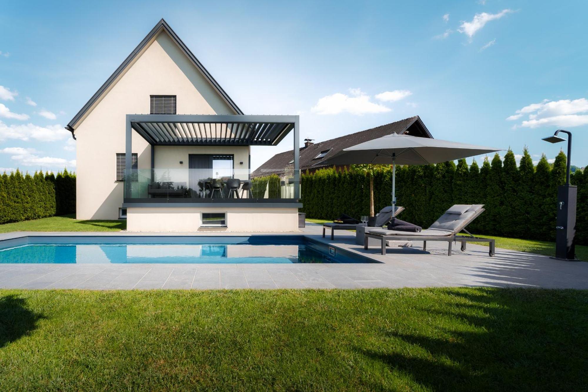 Platschberg Urban Hideaway - Stilvolles Ferienhaus Mit Pool An Der Weinstrasse Berghausen Номер фото